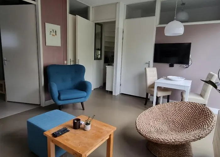 Lovely 1 Bedroom With Garden No Smoking *