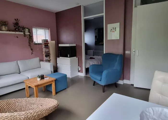 Lovely 1 Bedroom With Garden No Smoking *